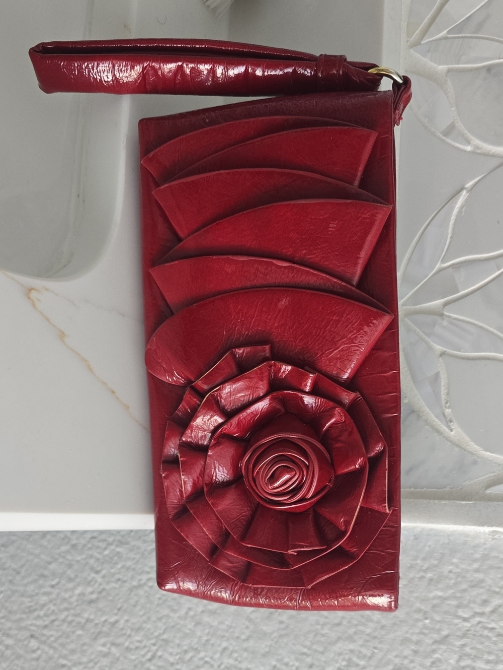 Big Buddha Red Floral Wristlet Phone Case